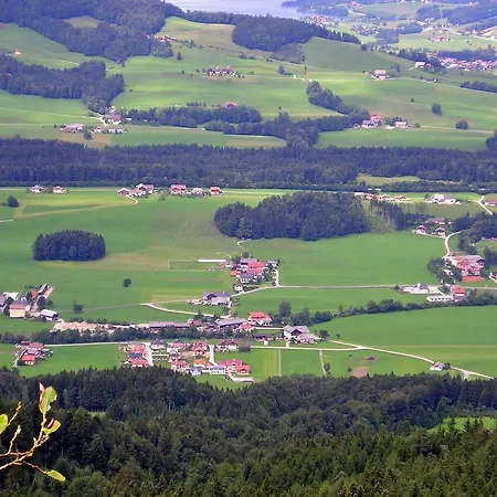 Alloggio per agriturismo Kinderparadies Bachbauer Mondsee