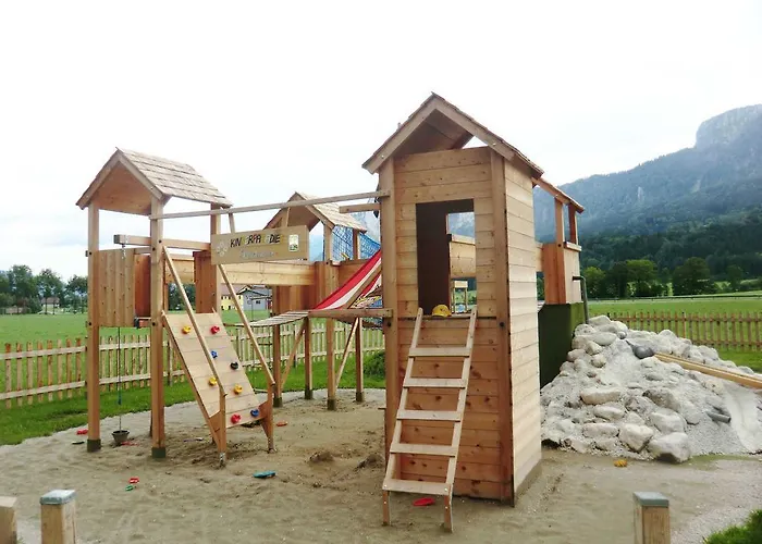 Kinderparadies Bachbauer موندزي